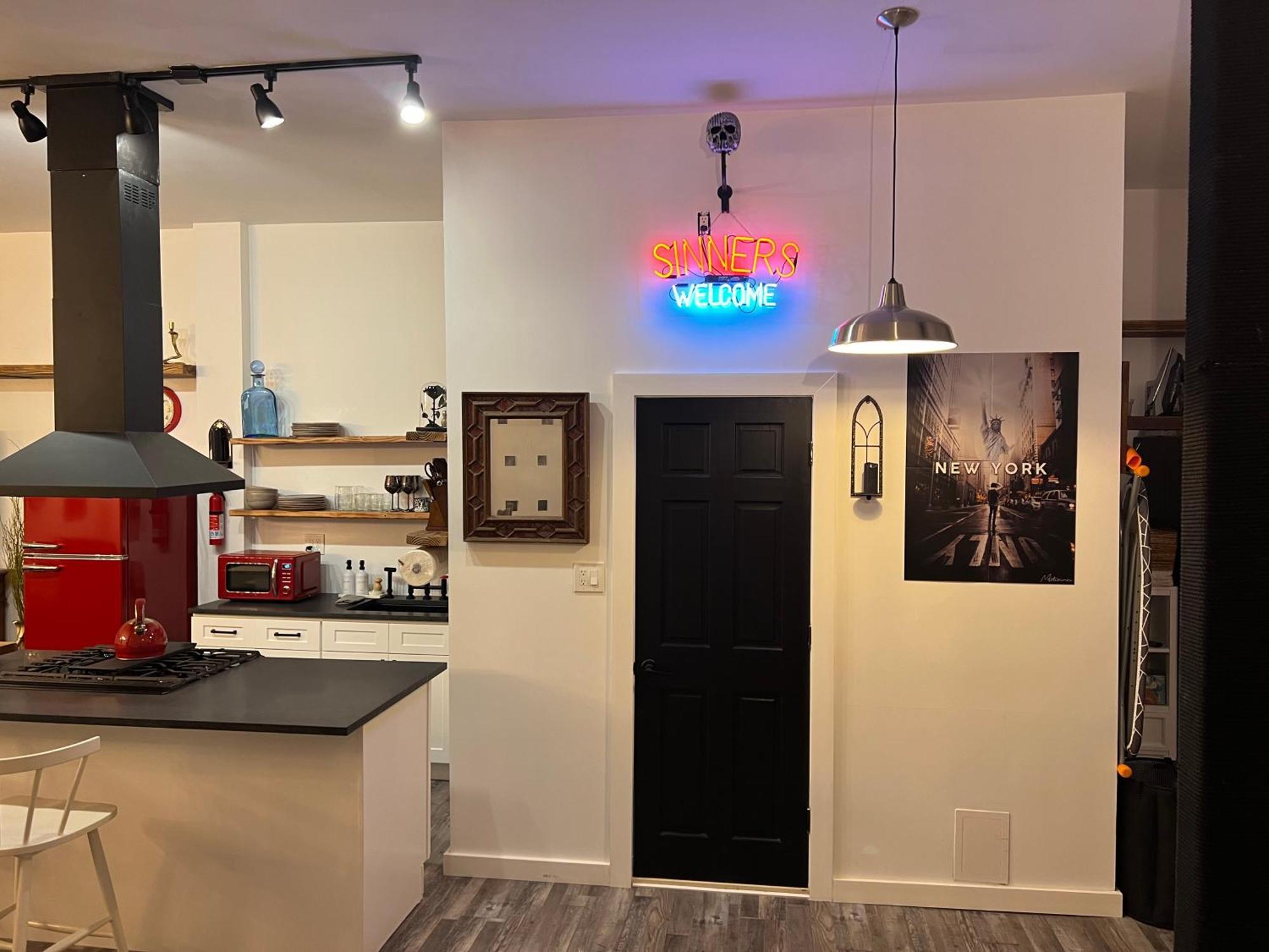Apartment Nyc Speakeasy-bedstuy Chapel *